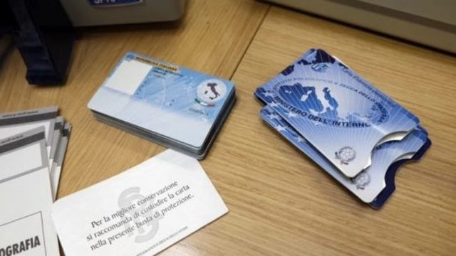 Comunicato Stampa del Comune di Ciampino - Un successo l'Open Day dedicato alle Carte di Identità Comunicato Stampa del Comune di Ciampino - Un successo l'Open Day dedicato alle Carte di Identità