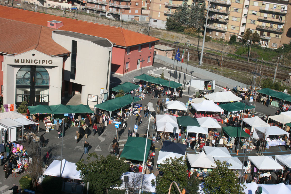 Domenica 6 Maggio 2018, appuntamento con il Mercatino dell'Antiquariato o Quasi