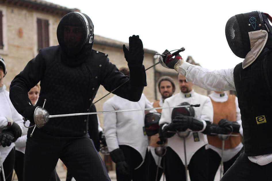 #LoSPORTnonvainVACANZA: Domenica 26 giugno ti aspettano la ciclopasseggiata, pallavolo, scherma storica e pattini online