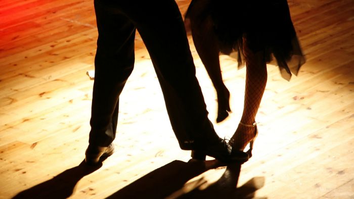 Centri in festa. Serate danzanti estate 2016
