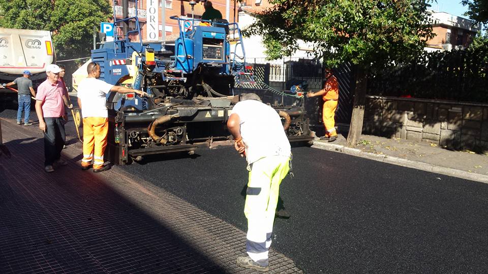 Rifacimento manto stradale di via Venezia: Divieto di transito/sosta l'8 ed il 9 settembre 2016